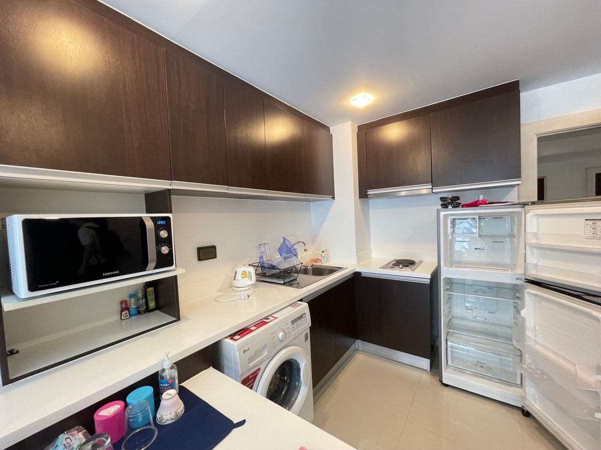 ขายคอนโดศรีราชา แหลมฉบัง บ้านบึง : เจ้าของขายขาดทุน คอนโด โกลเด้นท์ โคสท์ ศรีราชา  1 ห้องนอน ไซส์ใหญ่ เพียง  2 ล้านบาท