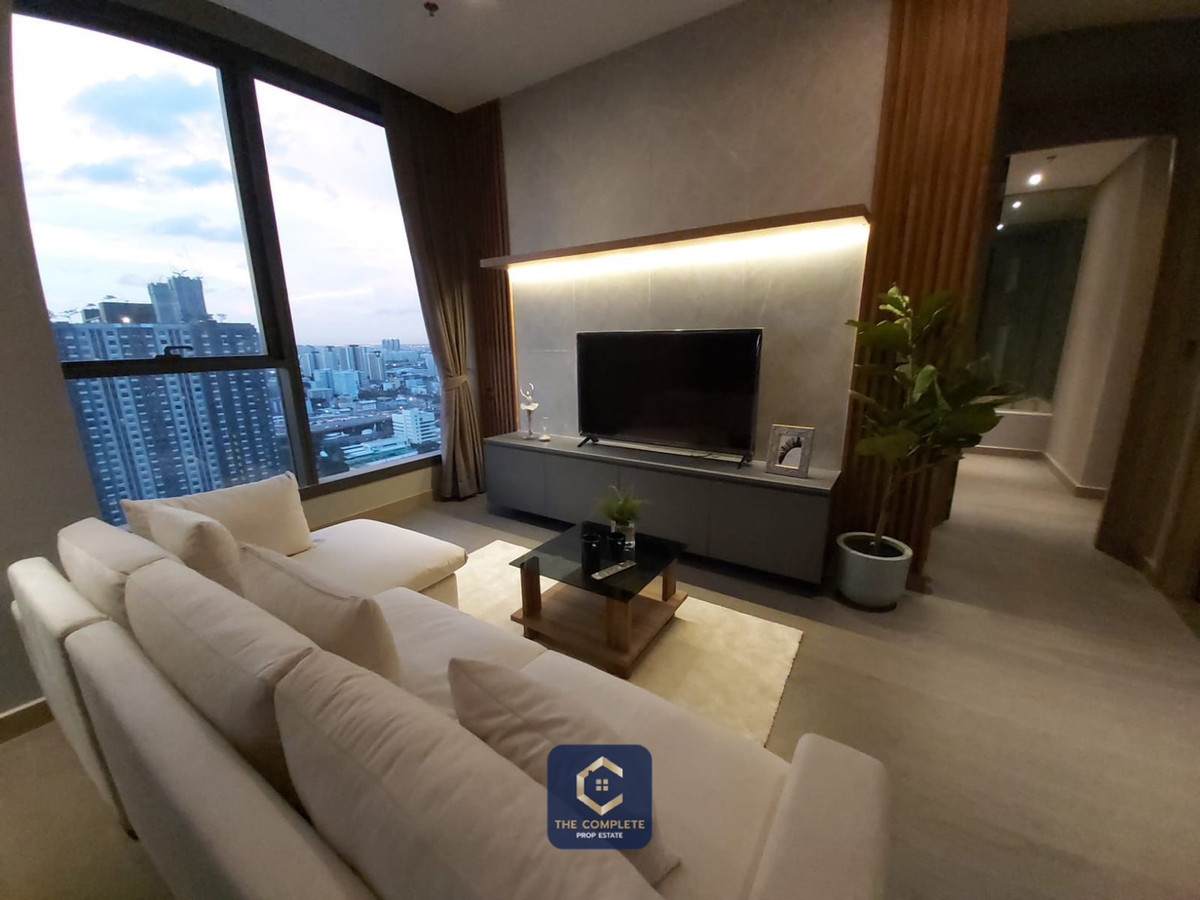 ขายคอนโดพระราม 9 เพชรบุรีตัดใหม่ RCA : CRAZY PRICE  :   2  BEDROOM 72 SQ.M  -- RARE ITEM  --   CALL NOW 094-641-5974