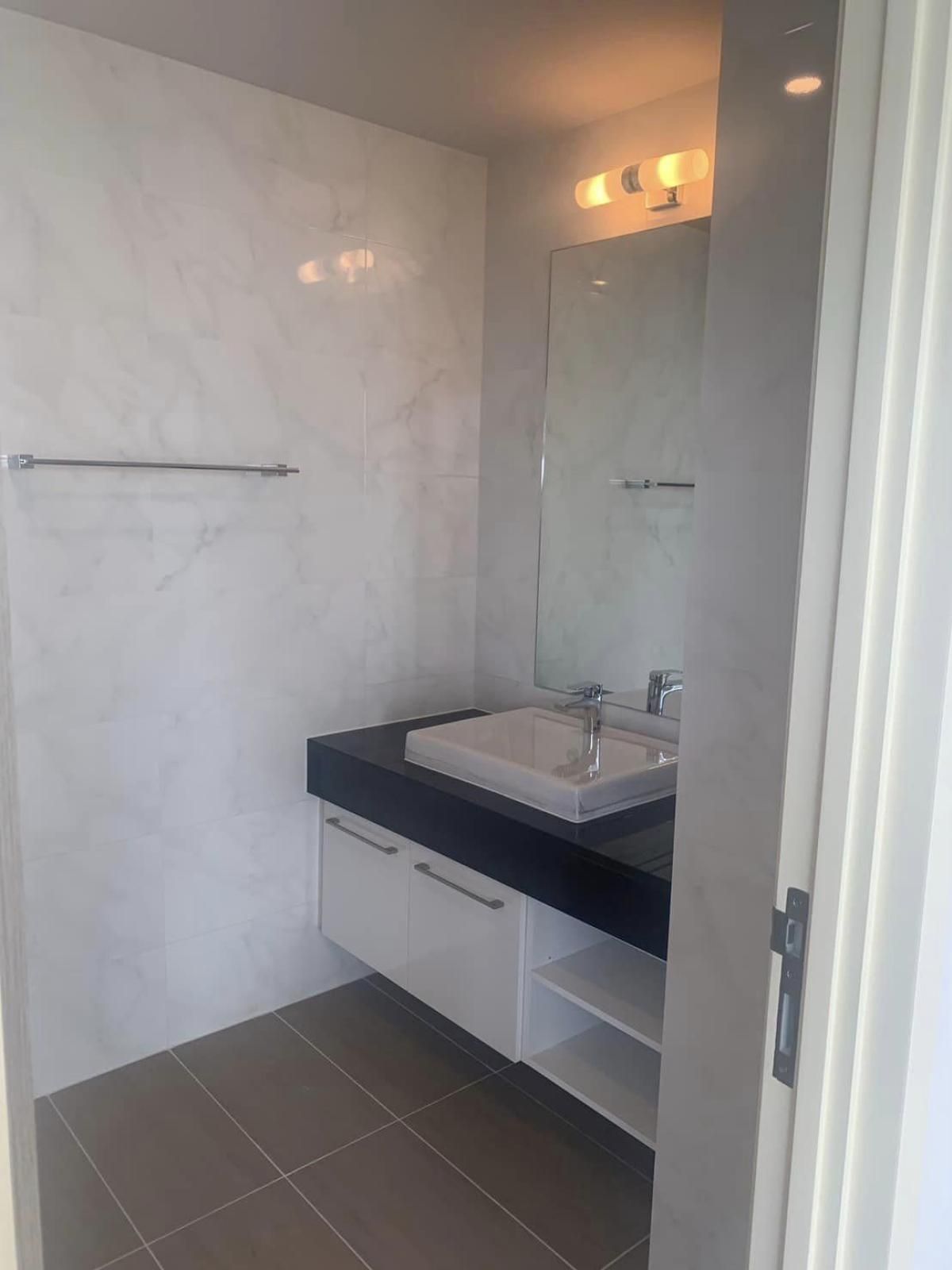 ขายคอนโดพระราม 3 สาธุประดิษฐ์ : ขายคอนโด ศุภาลัย ริวา แกรนด์ ช่องนนทรี เขต ยานนาวา กรุงเทพ CX-90609