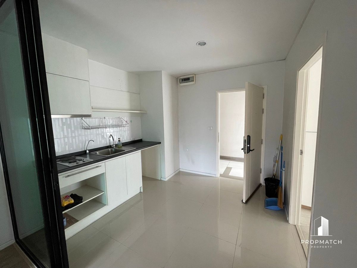 For SaleCondoRama9, Petchburi, RCA : ⚡️ASPIRE RAMA 9, 2 beds, cheapest in the building ⚡️2B2B 66SQM🔥 5,350,000, two bedrooms, Central Rama9, near MRT Rama9, Thep Location, Rama 9 Free rooms ready to watch ⚡️ Interested, contact Putter 🔥0928895628