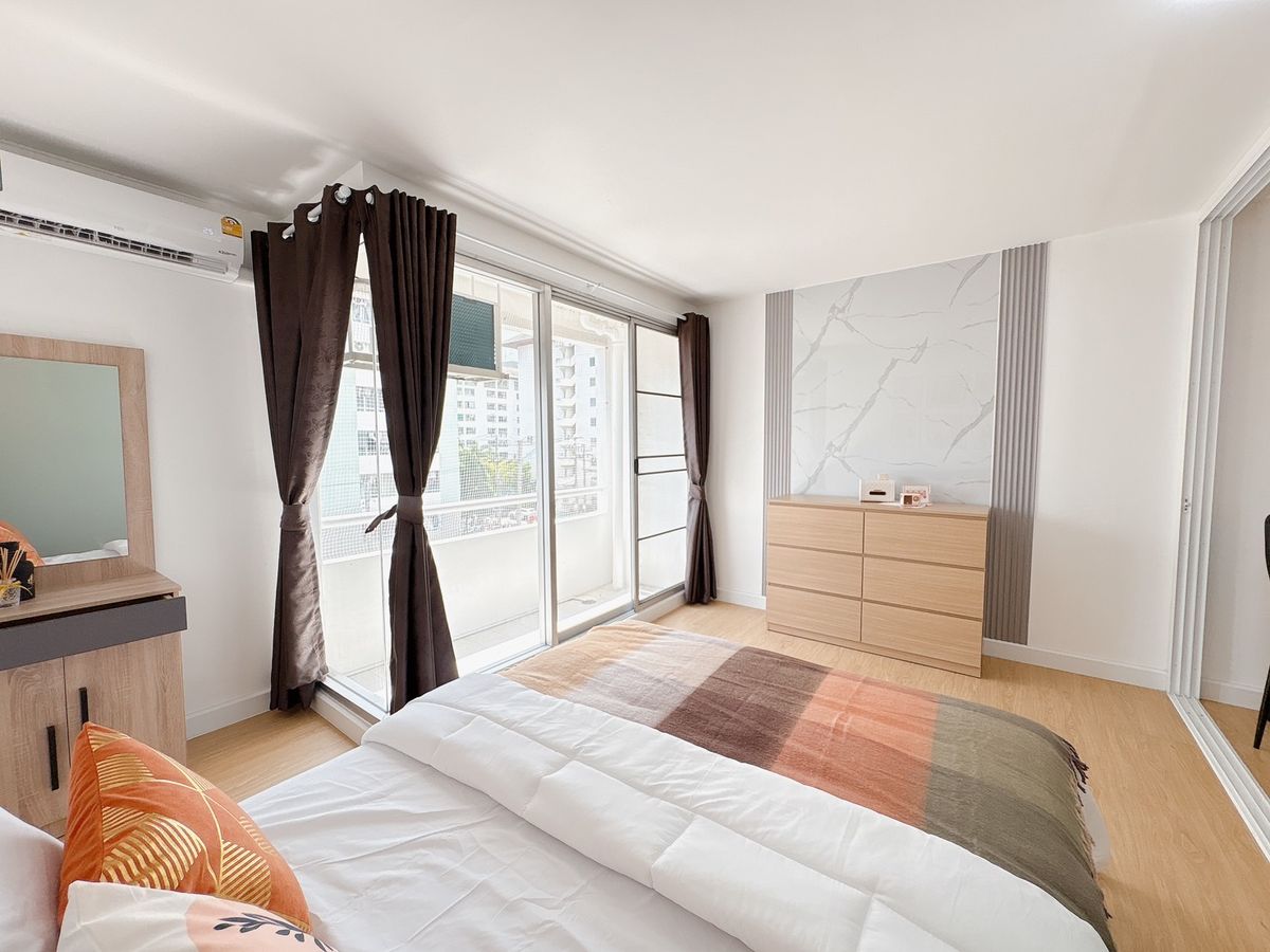 ขายคอนโดลาดพร้าว101 แฮปปี้แลนด์ : 🔖ผ่อน 5000 ถูกกว่าเช่า เฟอร์ครบ พร้อมอยู่ สินเชื่อฟรี | 🚅𝗠𝗥𝗧ลาดพร้าว𝟭𝟬𝟭  | 𝗖𝗶𝘁𝘆 𝗩𝗶𝗹𝗹𝗮| ลาดพร้าว 𝟭𝟯𝟬