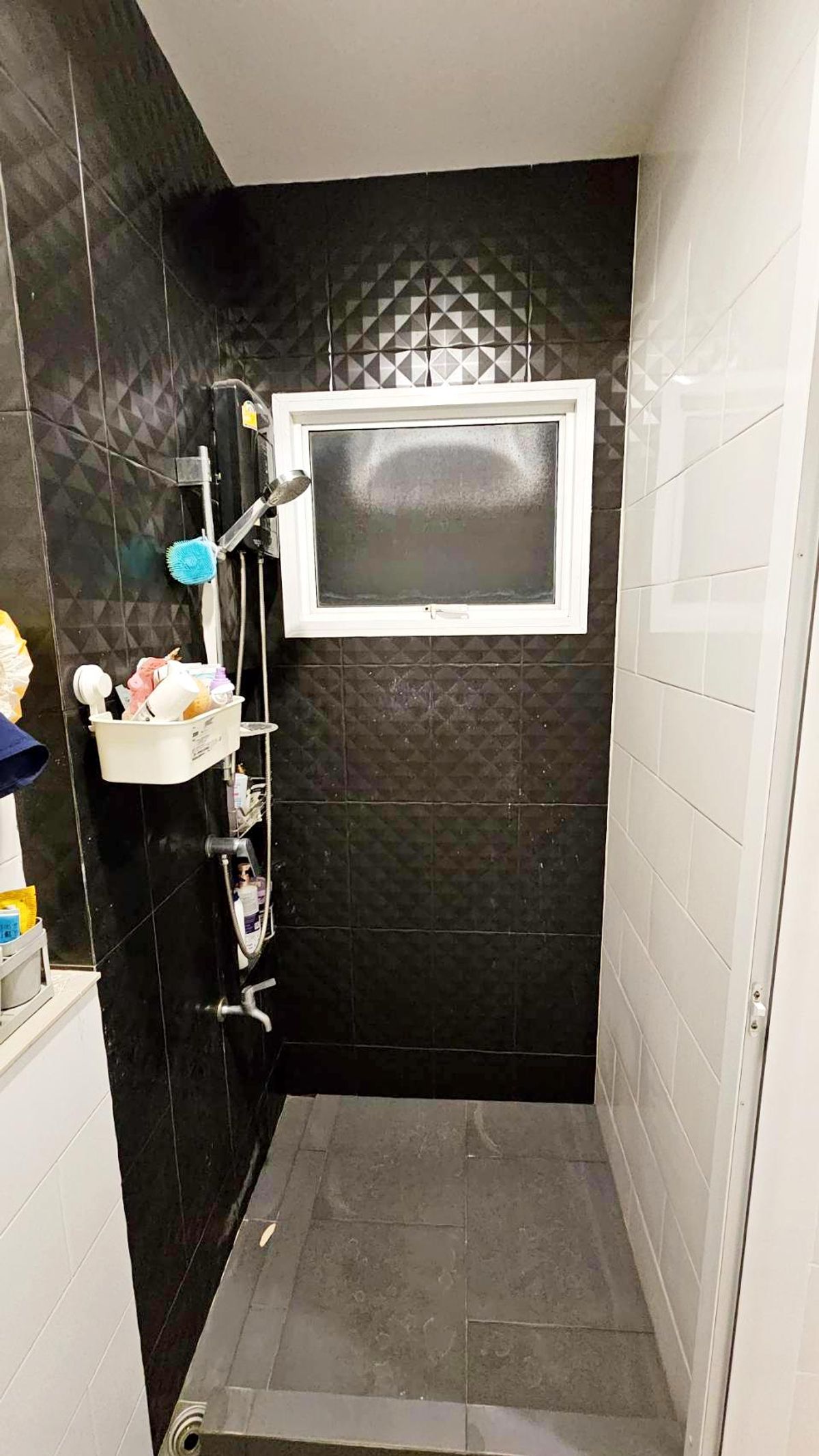 For SaleTownhomeNakhon Pathom : For sale: 2-storey townhouse, 17.4 sqw., Foret Pinklao-Phutthamonthon Sai 5, Nakhon Pathom, like new.