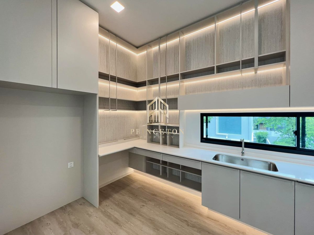 บ้านบางนา แบริ่ง ลาซาล : วีเว่ บางนา กม.13 – บ้านหรู 3 ชั้น พร้อมลิฟต์ส่วนตัว 📞092-4252445 VIVE Bangna KM.