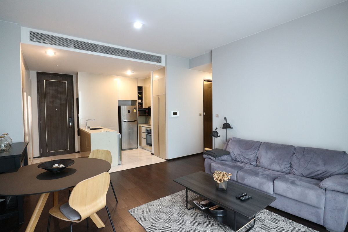 ให้เช่าคอนโดสุขุมวิท อโศก ทองหล่อ : ให้เช่า | LAVIQ Sukhumvit 57 คอนโดหรู ใกล้ BTS ทองหล่อ 🛏️ 2 ห้องนอน | 2 ห้องน้ำ | ขนาด 79 ตร.ม.