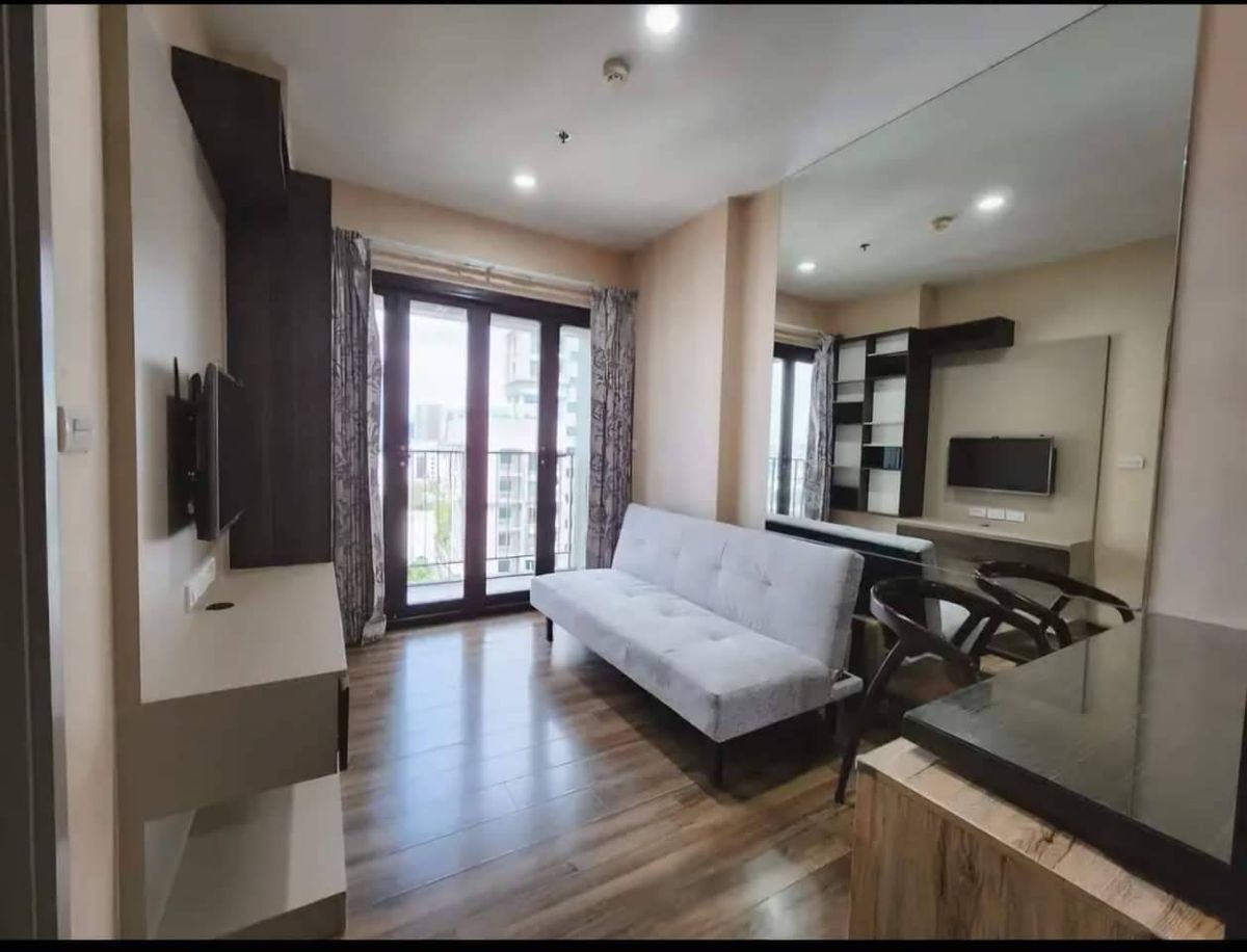 For RentCondoWongwianyai, Charoennakor : 💥ST-3879💥TEAL Sathorn - Taksin 👉Line :  @cozycondo