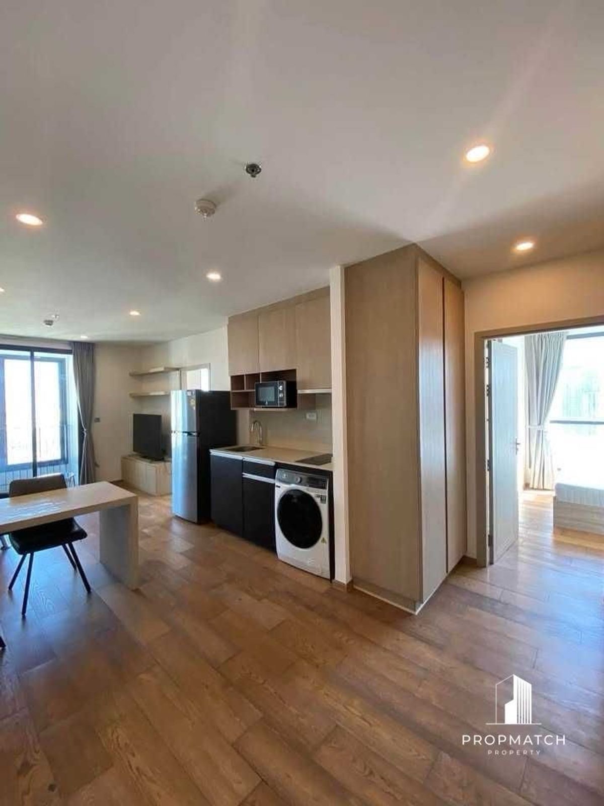 ขายคอนโดราชเทวี พญาไท : 🔥Q CHIDLOM (2 Beds 2 Baths) 12.99MB 