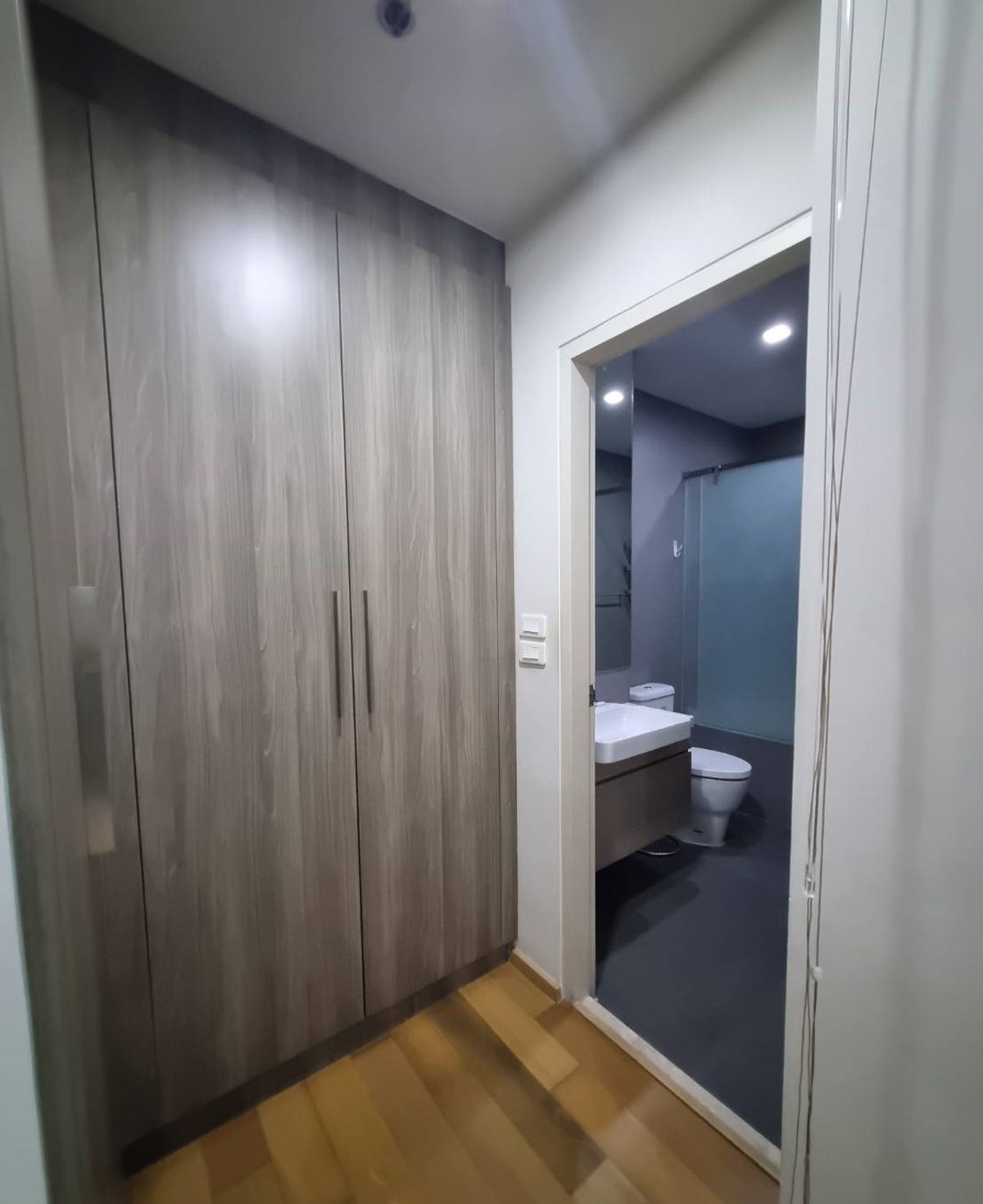 ขายคอนโดอารีย์ อนุสาวรีย์ : ขาย Noble RE:D (โนเบิล รีดี) – ใกล้ BTS อารีย์ 📍ขนาด 40.12 ตร.ม. ห้องพร้อมขาย อัพเดท 6/oct/2025  ราคา 5,100,000 บาท รวมโอน