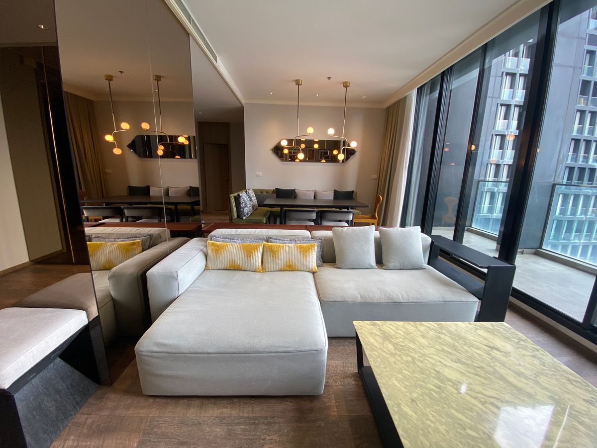 For RentCondoWitthayu, Chidlom, Langsuan, Ploenchit : Luxury Penthouse | Noble Ploenchit | 3 Bed, 40th Floor | 180K/month
