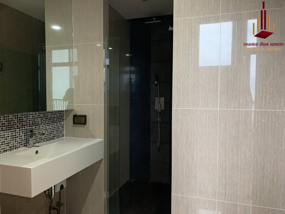 For RentCondoOnnut, Udomsuk : ✨ For Rent: Rhythm Sukhumvit 44/1 Condo ✨ 💰 ONLY 36,500 THB/Month