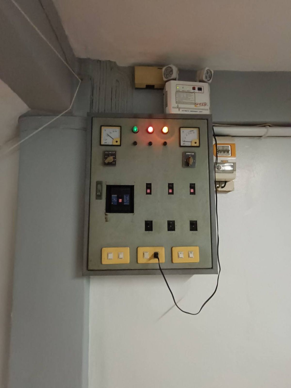 ขายทาวน์โฮมพระราม 2 บางขุนเทียน : อาคารพาณิชย์ 1 คูหา หมู่บ้านอมรชัย 4 พระราม 2 ซอย 77 สภาพใช้