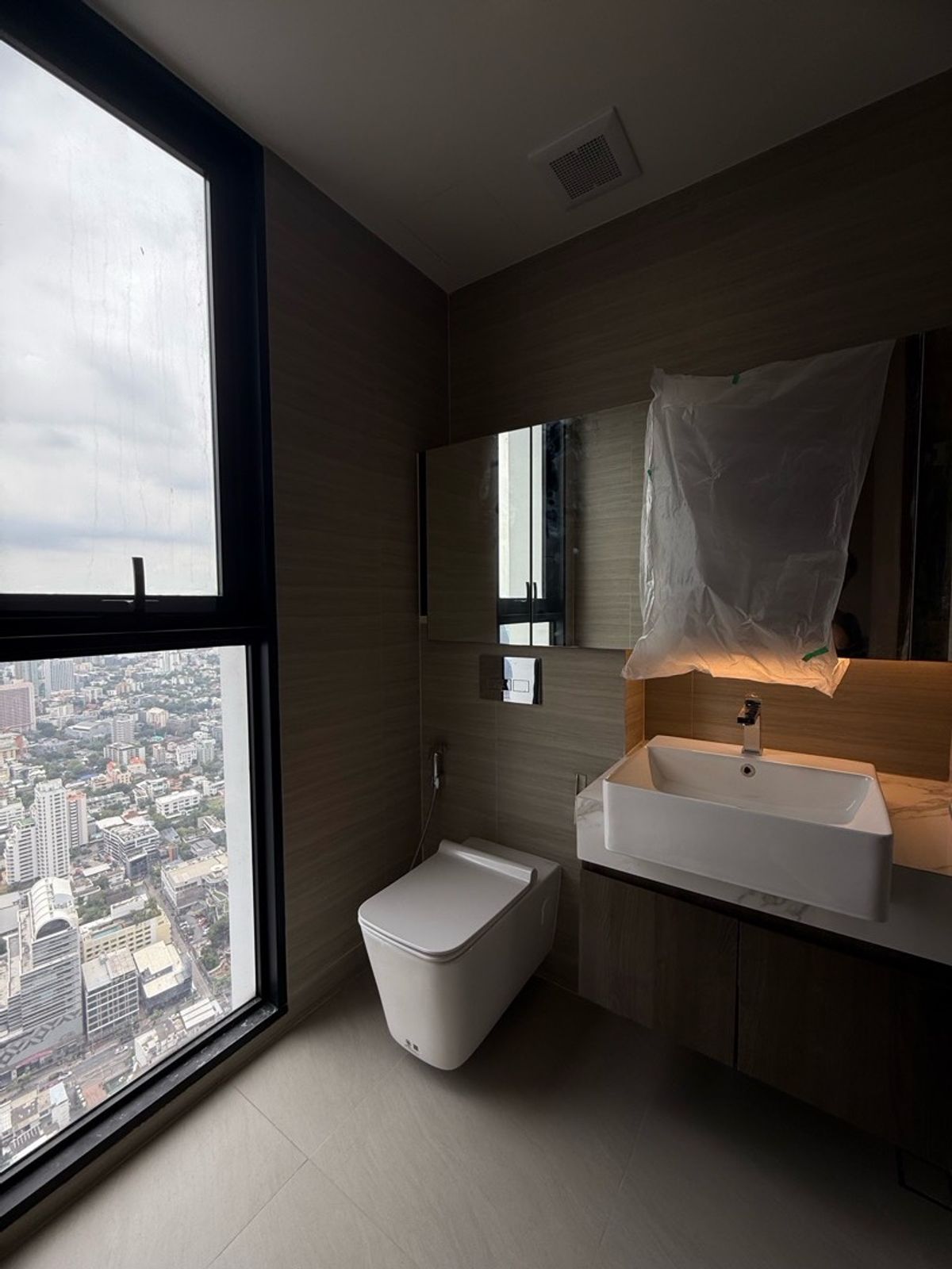 ขายคอนโดสุขุมวิท อโศก ทองหล่อ : 🔥ขายด่วน🔥พาร์ค ออริจิ้น ทองหล่อ 3 ห้องนอน เพ้นท์เฮ้าส์-ห้องใหญ่ เฟอร์นิเจอร์ครบพร้อมเข้าอยู่ ใกล้ BTS ทองหล่อ