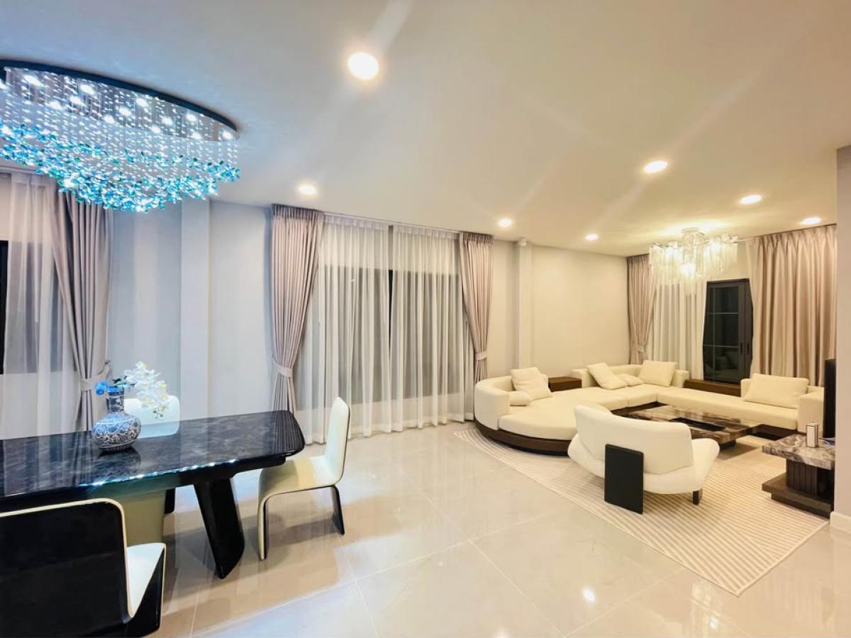 ให้เช่าบ้านบางนา แบริ่ง ลาซาล : บ้านหรูสุดอลังการใจกลางบางนา พร้อมเข้าอยู่! 
Luxury 5-Bedroom Villa in Prime Bangna – Ready to Move In!

บ้านสไตล์ Harry Potter พร้อมเฟอร์นิเจอร์อิตาลีระดับพรีเมียม! 
Harry Potter Style Home with Italian Designer Furnishings!