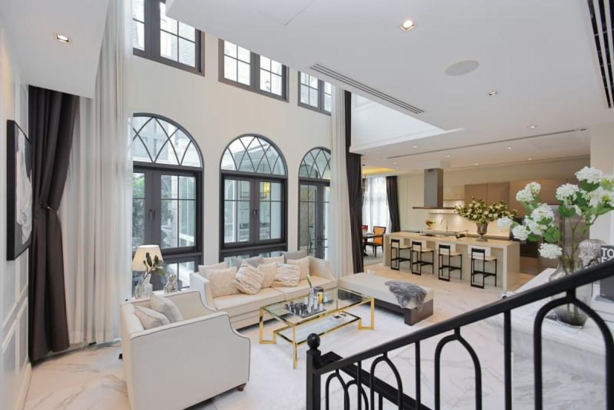 ขายบ้านสุขุมวิท อโศก ทองหล่อ : บ้านหรูใจกลางเอกมัย 22 ใหญ่พร้อมอยู่ 4 ห้องนอน! Luxury 4-Bedroom Villa at The Boulevard Ekkamai 22 – Ready to Move In!