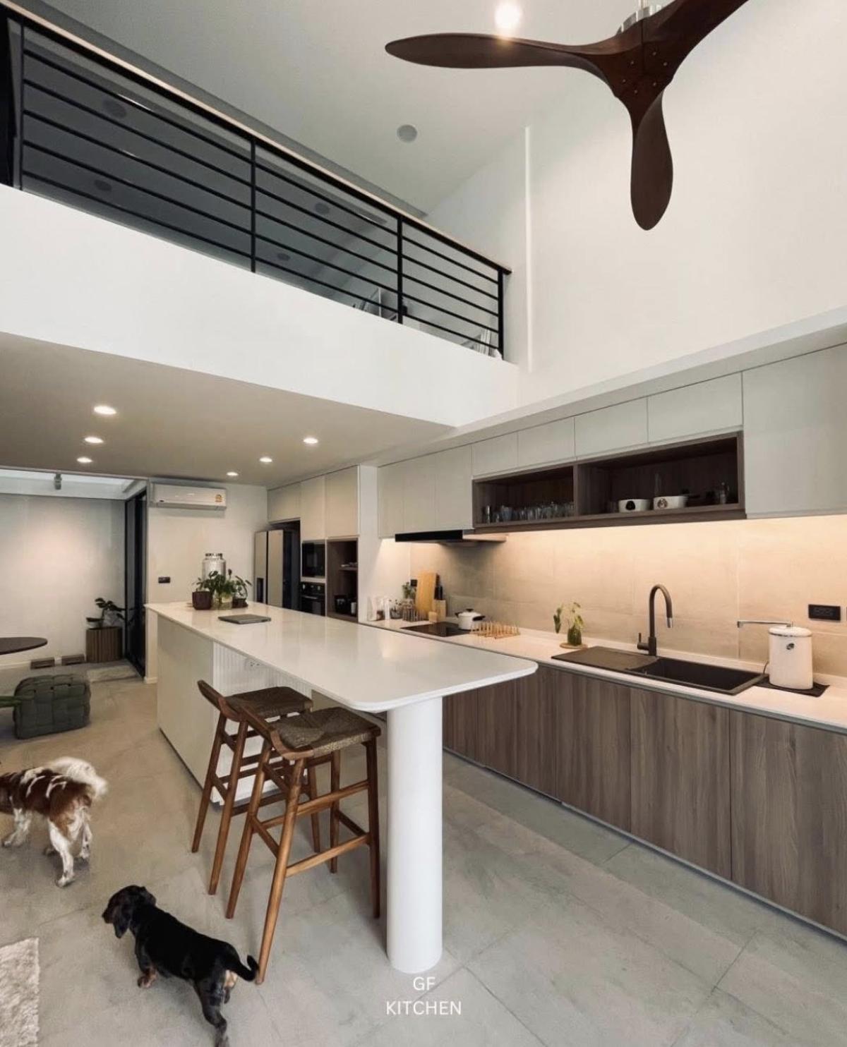 For RentTownhomePattanakan, Srinakarin : Luxury 3-Bedroom Home Near City at Shizen Patthanakan 32, Rent 85,000 THB/month