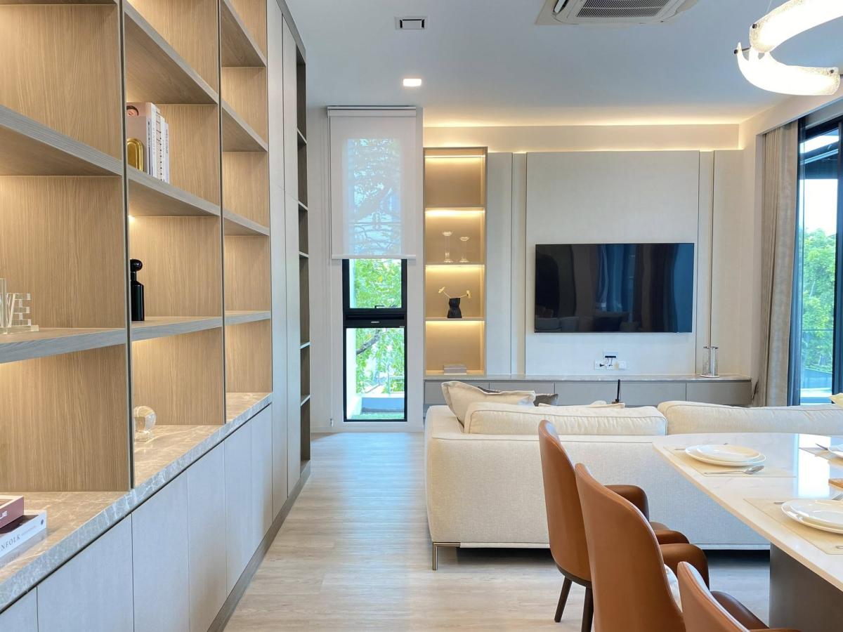 For RentHousePattanakan, Srinakarin : Luxury 4-Bedroom House at VIVE Krungthep Kreetha – Live in Style!