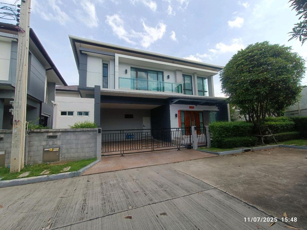 For SaleHouseBangna, Bearing, Lasalle : Luxury home in the heart of Bangna! 5 bedrooms with spacious area Luxury 5-Bedroom Home in The City Bangna KM.7 – Spacious & Modern Living!