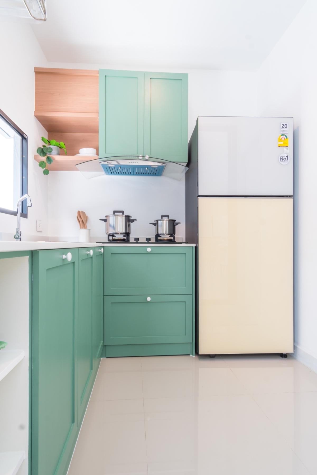 For RentTownhomePattanakan, Srinakarin : Luxurious 3-Bedroom Home in Prime Srinakarin-Rama 9 Location