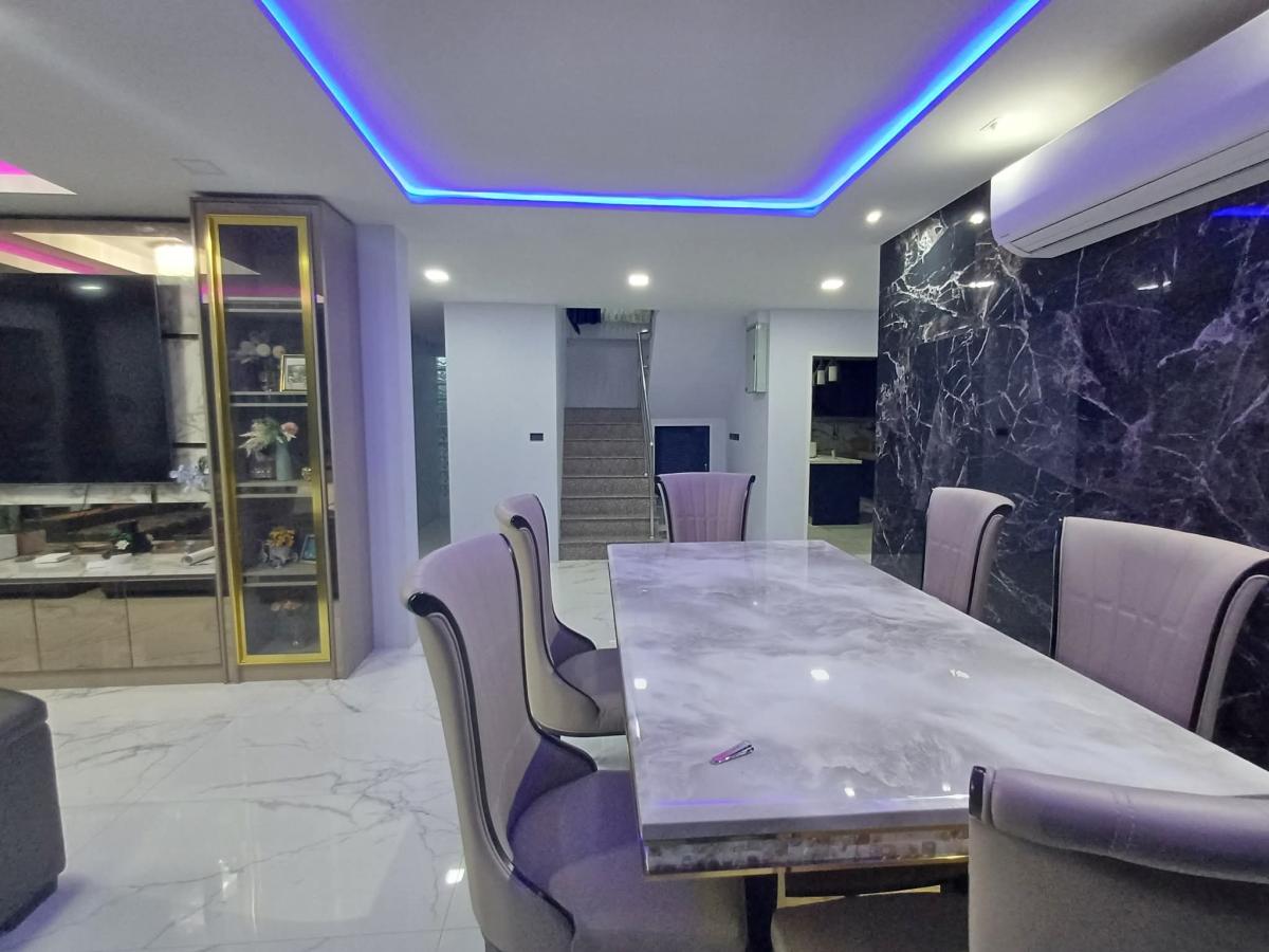 For RentHousePattanakan, Srinakarin : New detached house for rent near Suanluang Rama IX with full furniture! Explore Your Dream Home Near Suanluang Rama IX!