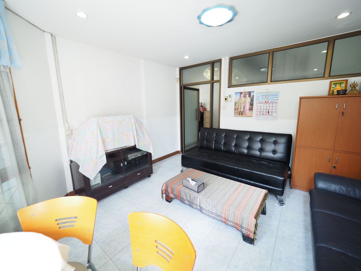 ขายบ้านพระราม 3 สาธุประดิษฐ์ : ขายบ้านเดี่ยวในหมู่บ้านโซนพระราม 3 ซอยนนทรี