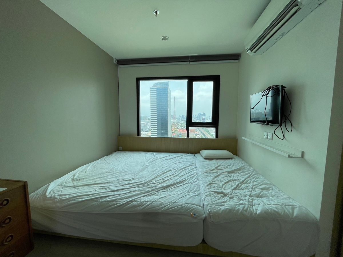 ให้เช่าคอนโดพระราม 9 เพชรบุรีตัดใหม่ RCA : 💥CP-8803💥ว่าง ให้ เช่า   ไลฟ์ อโศก👉แอดไลน์ @cozycondo 