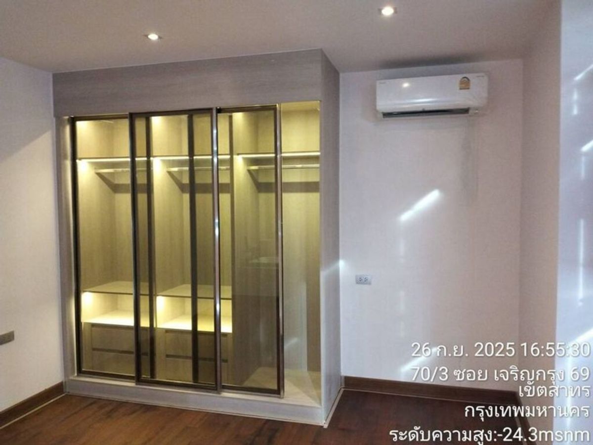 For RentCondoSathorn, Narathiwat : For Rent Altitude Symphony Charoenkrung Unit 51/56(1104) (Empty room)(New room)