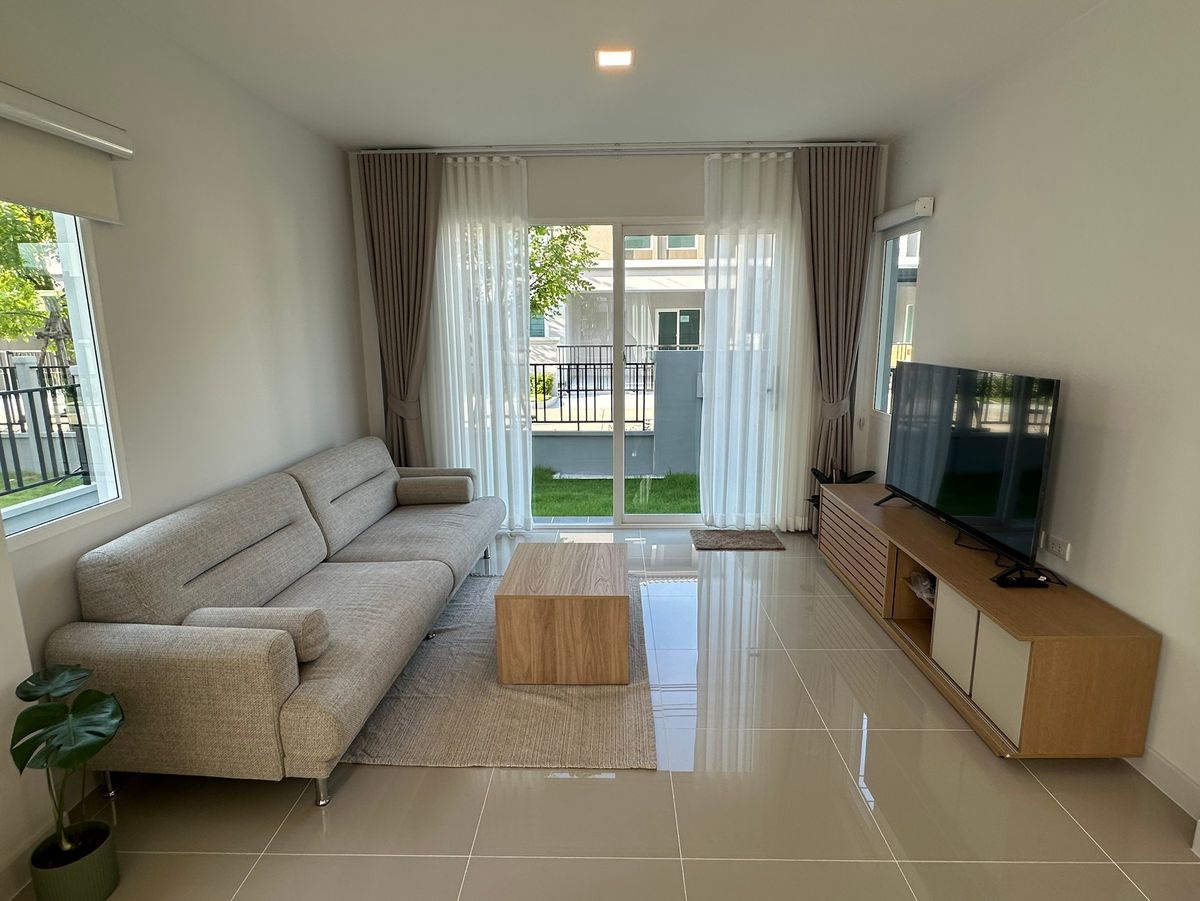 For RentSamut Prakan,Samrong : K-6565 for rent! Detached house, Grand Pleno, Mega Bangna, ready to be near Bangna