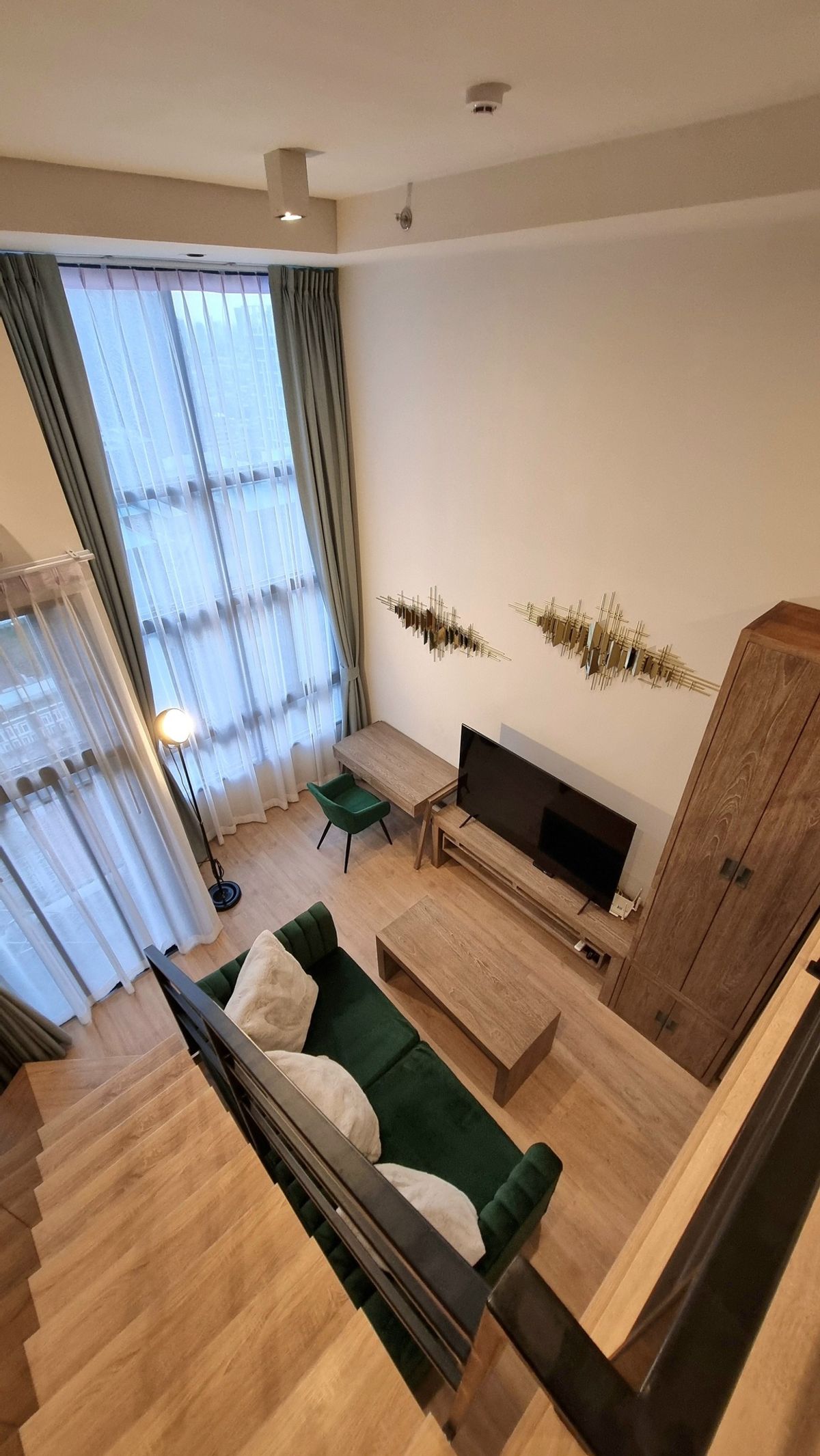 For SaleCondoRama9, Petchburi, RCA : Condo For Sale Ideo Rama 9 – Asoke near MRT Rama 9 (400 m / 6-min walk)