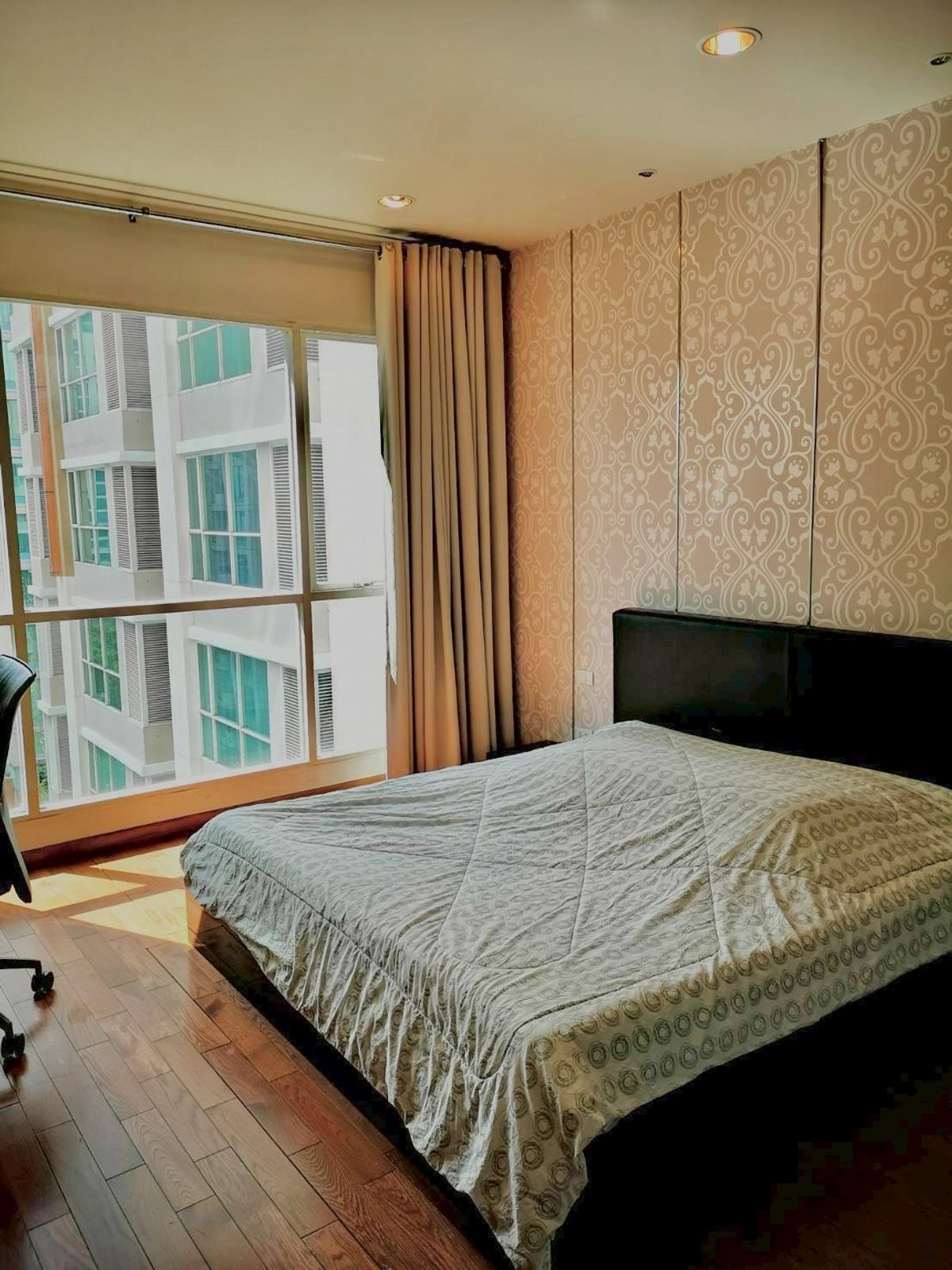ให้เช่าคอนโดวิทยุ ชิดลม หลังสวน : ให้เช่า The Address Chidlom