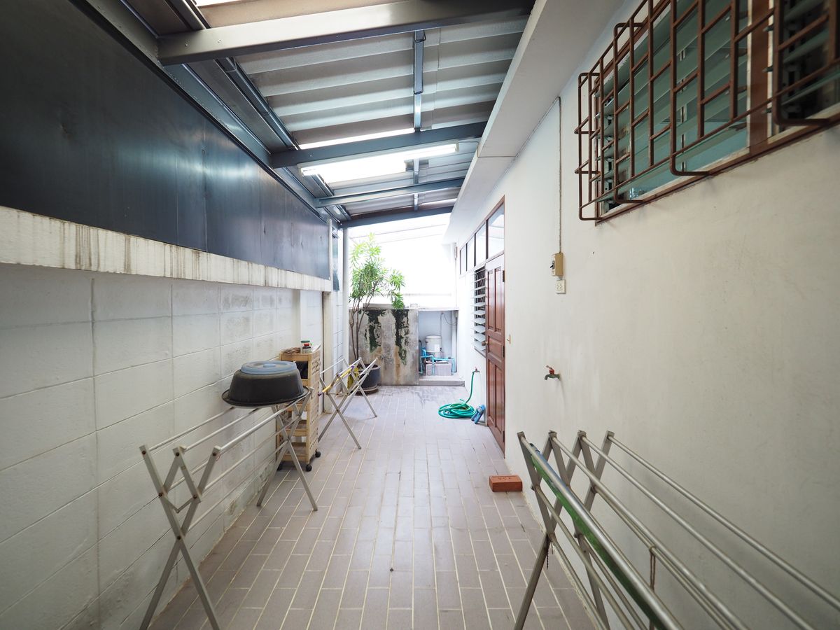 ขายบ้านพระราม 3 สาธุประดิษฐ์ : ขายบ้านเดี่ยวในหมู่บ้านโซนพระราม 3 ซอยนนทรี