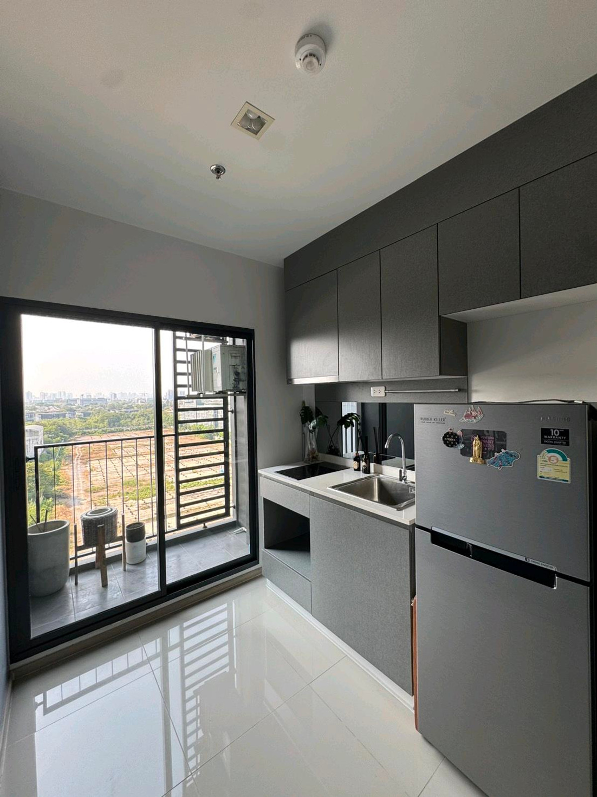 ให้เช่าคอนโดพระราม 9 เพชรบุรีตัดใหม่ RCA : 🔴15,000฿🔴 𝗜𝗱𝗲𝗼 𝗡𝗲𝘄 𝗥𝗮𝗺𝗮 𝟵┃ไอดีโอ นิว พระราม 9 ✅ ใกล้ MRT พระราม 9 ยินดีบริการ🙏สนใจทัก 𝙇𝙄𝙉𝙀 มานะคะ (ตอบไวมาก):​📱 รหัสทรัพย์​ 6904-0212📱: ไอดีไลน์:@bbcondo88