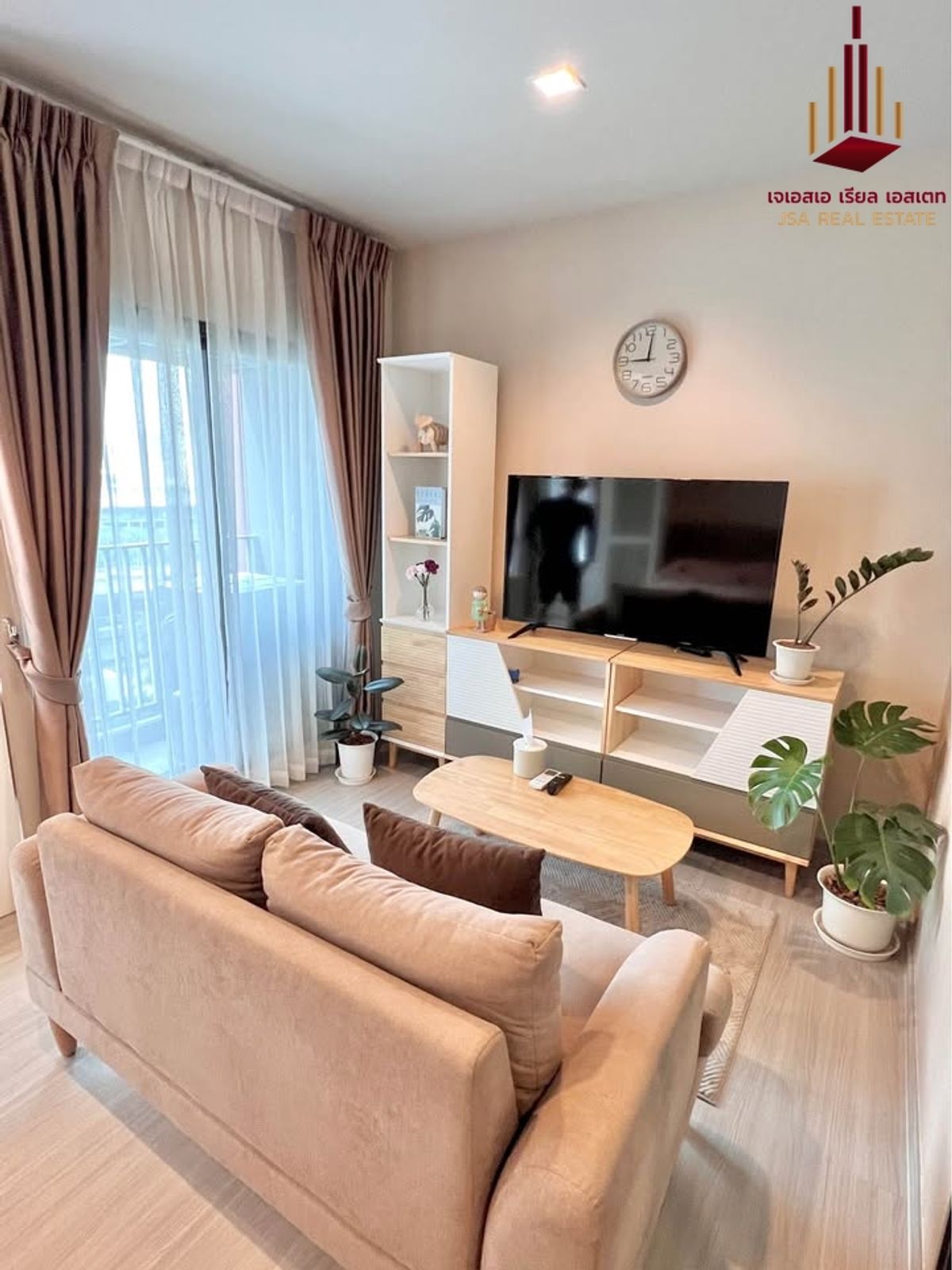For SaleCondoRama9, Petchburi, RCA : ✨ For Sale: Life Asoke - Rama 9 Condo ✨ 💰 ONLY 3,990,000 THB