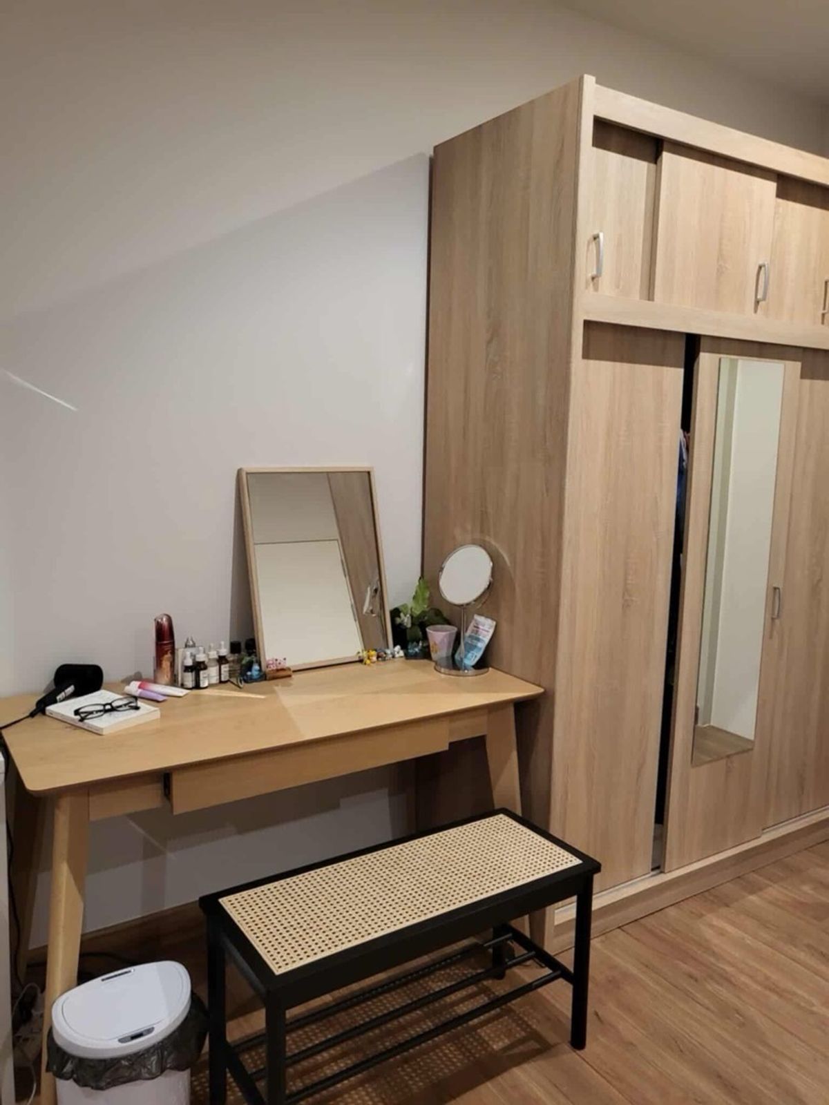 For RentTownhomeOnnut, Udomsuk : Rent a townhome, Baan Klang, Sukhumvit, Onnut, with furniture 