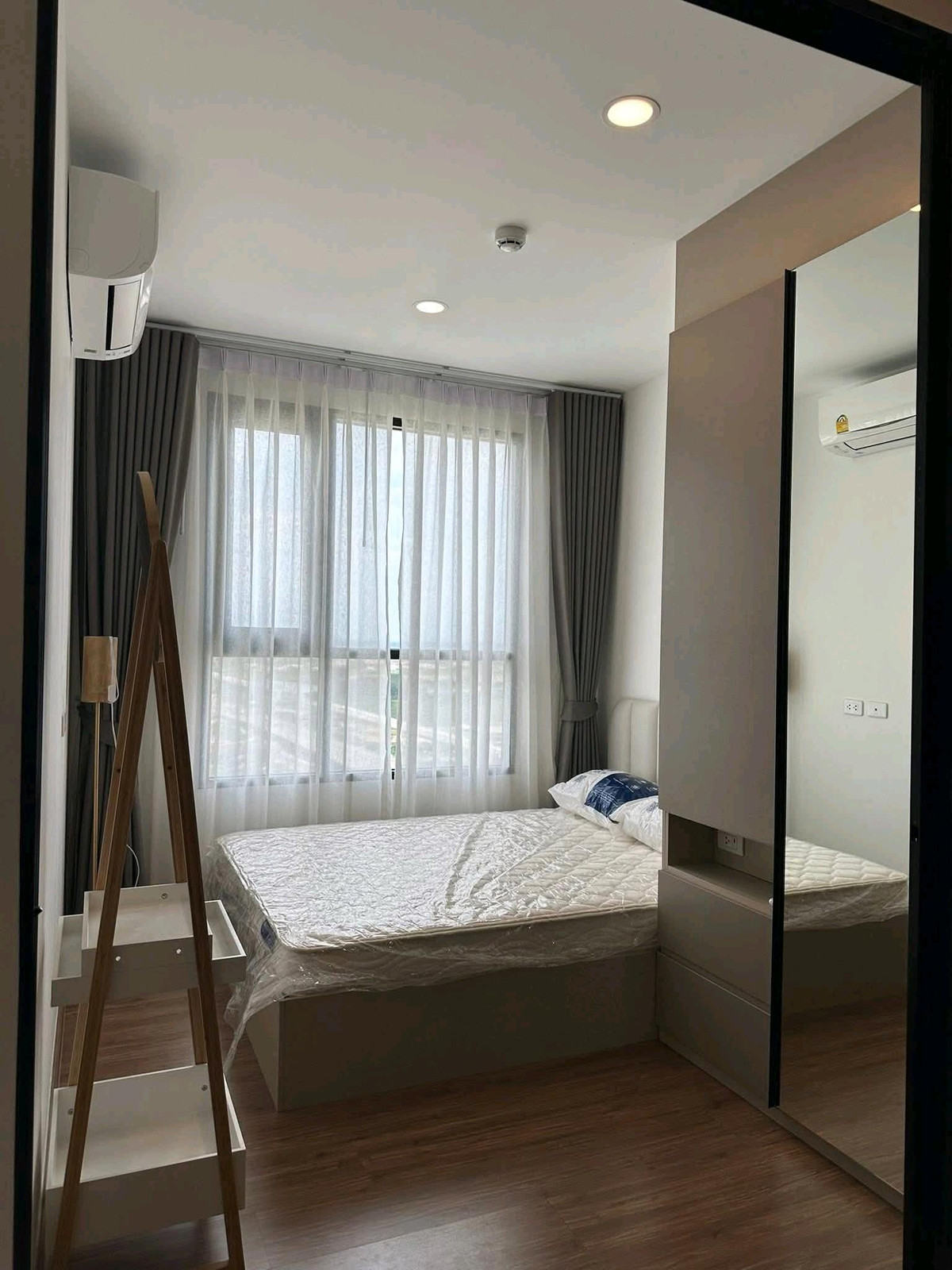 ให้เช่าคอนโดมีนบุรี-ร่มเกล้า : ให้เช่าคอนโด The Origin รามคำแหง 209 ห้องสวย พร้อมเครื่องใช้ไฟฟ้าเฟอร์นิเจอร์ครบ