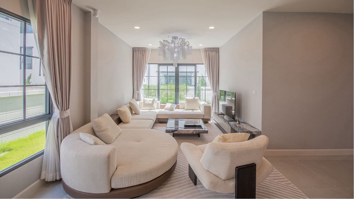 For RentHouseBangna, Bearing, Lasalle : For rent ultra luxury house The City Bangna 2 - 5 beds, luxurious decoration, pet allowed, nearby Mega Bangna. Ready to move in
