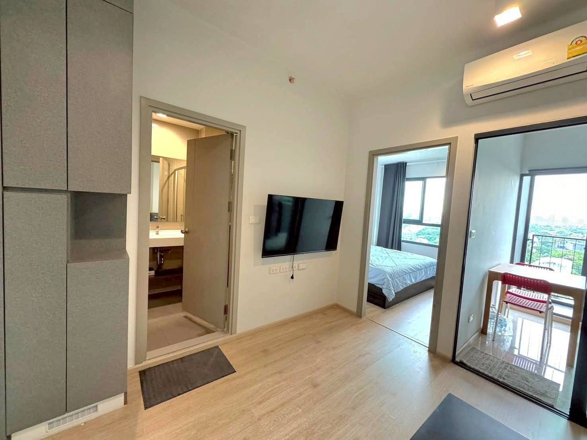 For RentCondoRama9, Petchburi, RCA : 🔴14,000 ฿ 🔴 🔴 𝗜𝗱𝗲𝗼 𝗜𝗱𝗲𝗼 𝟵┃ 𝟵┃ 𝟵┃ 𝟵┃ Ideo New Rama 9 ✅ Near MRT Rama 9, happy to service 🙏 Interested in greeting 𝙇𝙄𝙉𝙀 Mana (answer very quickly): 📱 Property code 6810-0706📱: ID LINE:@bbcondo88