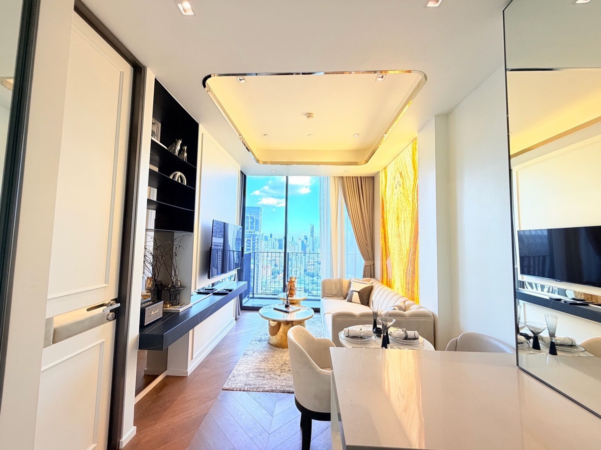 For RentCondoWitthayu, Chidlom, Langsuan, Ploenchit : 💎 28 Chidlom – Luxury 1BR, High Floor, City View, Only 55K!