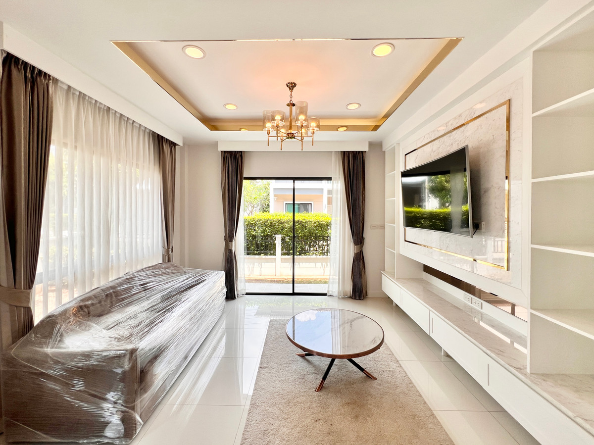 For RentHouseNonthaburi, Bang Yai, Bangbuathong : Rent a detached house, Centro Westgate (Sentro Westgate), ready to be on the Bang Phai Canal Road. Near Central Westgate