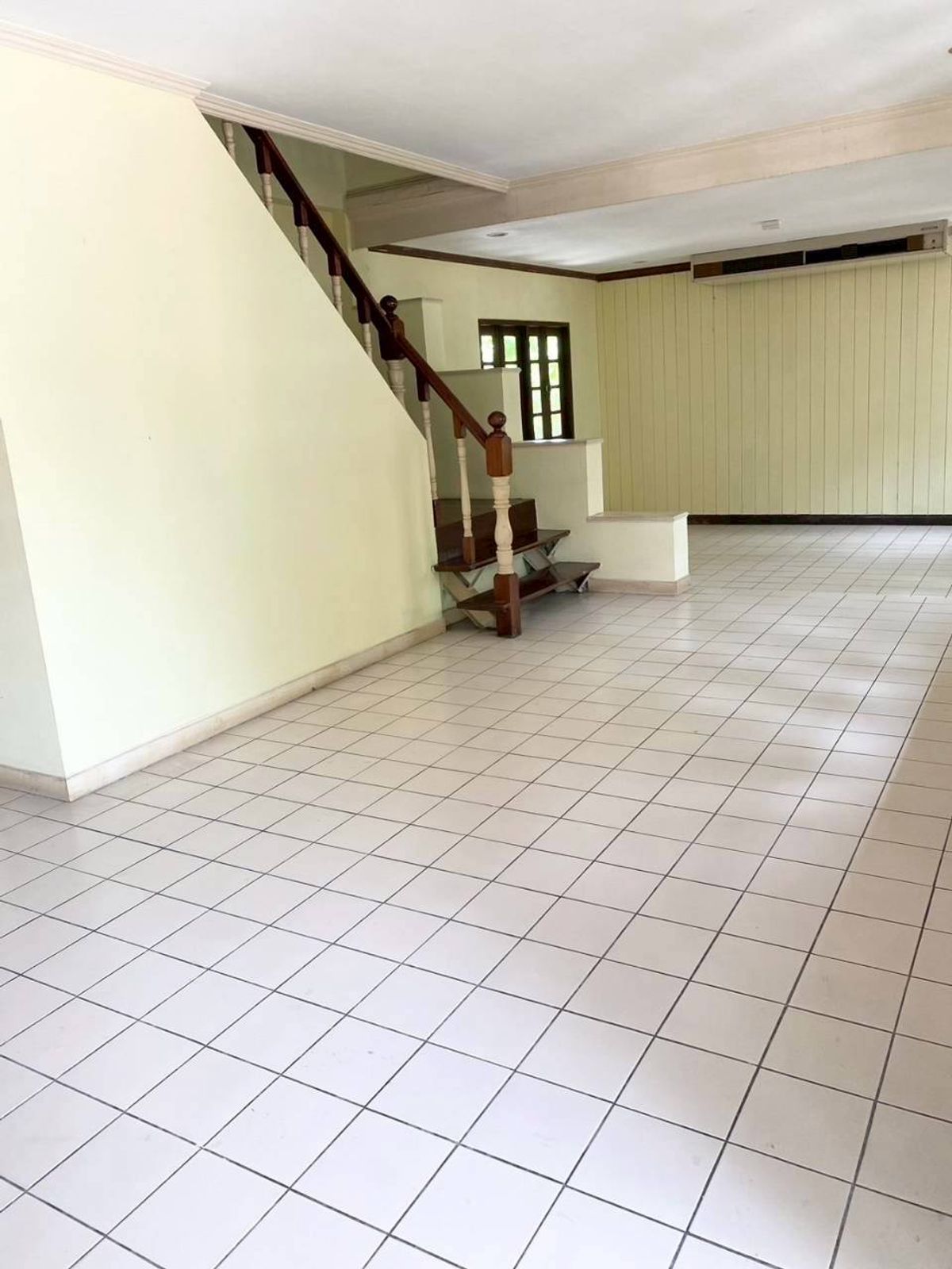 For SaleHouseBang Sue, Wong Sawang, Tao Pun : Classic house In the heart of Nonthaburi, beautiful garden