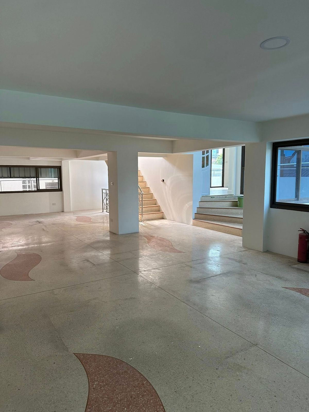 For SaleHome OfficeLadprao, Central Ladprao : 3-Storey Home Office for Sale in Lat Phrao 83 Near the Yellow Line with Strong Long-Term Investment Value