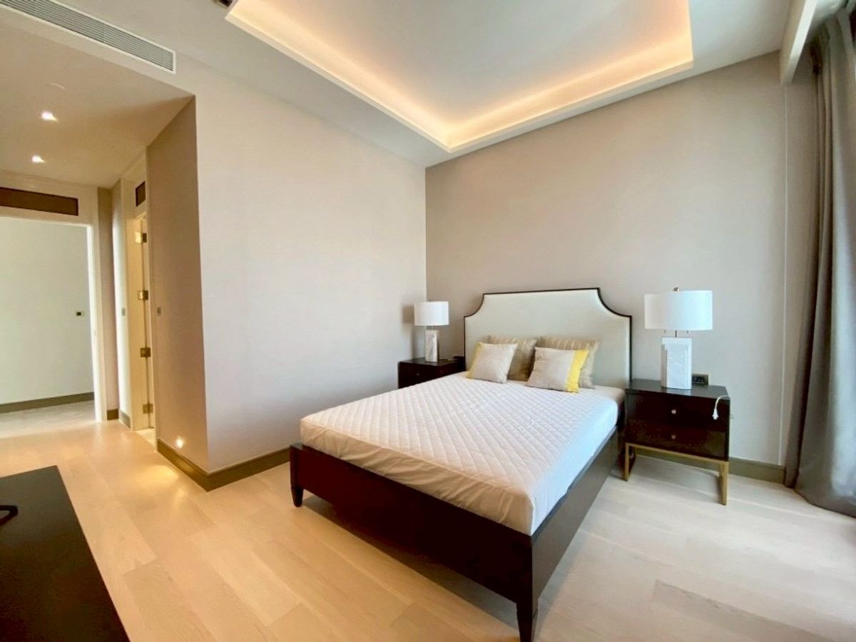 ให้เช่าคอนโดวงเวียนใหญ่ เจริญนคร : ( UL2510074 ) Tel/Line 096-2479369 , สำหรับเช่า เดอะ เรสซิเดนซ์ แอท แมนดาริน โอเรียนเต็ล กรุงเทพฯ 3 ห้องนอน 3 ห้องน้ำ ขนาด 222 ตร.ม. ห้องสวย ห้องใหญ่ วิวแม่น้ำ ✨