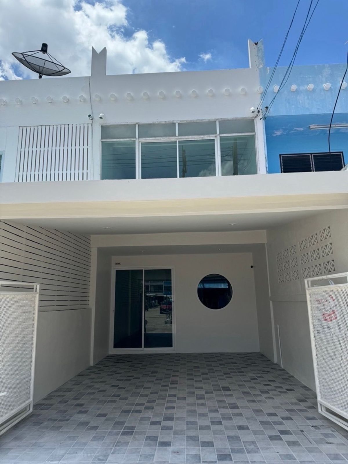 For SaleTownhomePathum Thani,Rangsit, Thammasat : Prem Pri Village