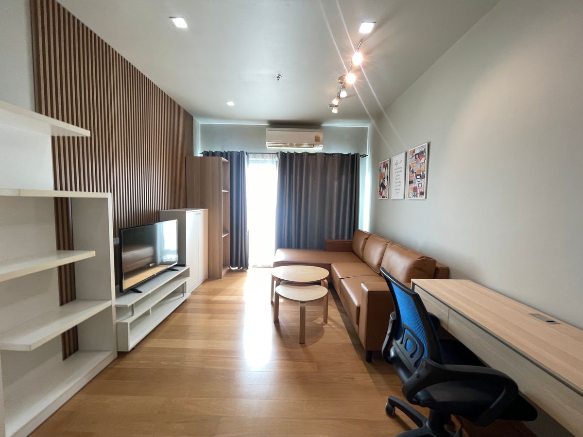 For RentCondoRatchathewi,Phayathai : Noble Reven ☄️ The largest room is 50 sq.w. The cheapest is only 20,000 .- Only!
