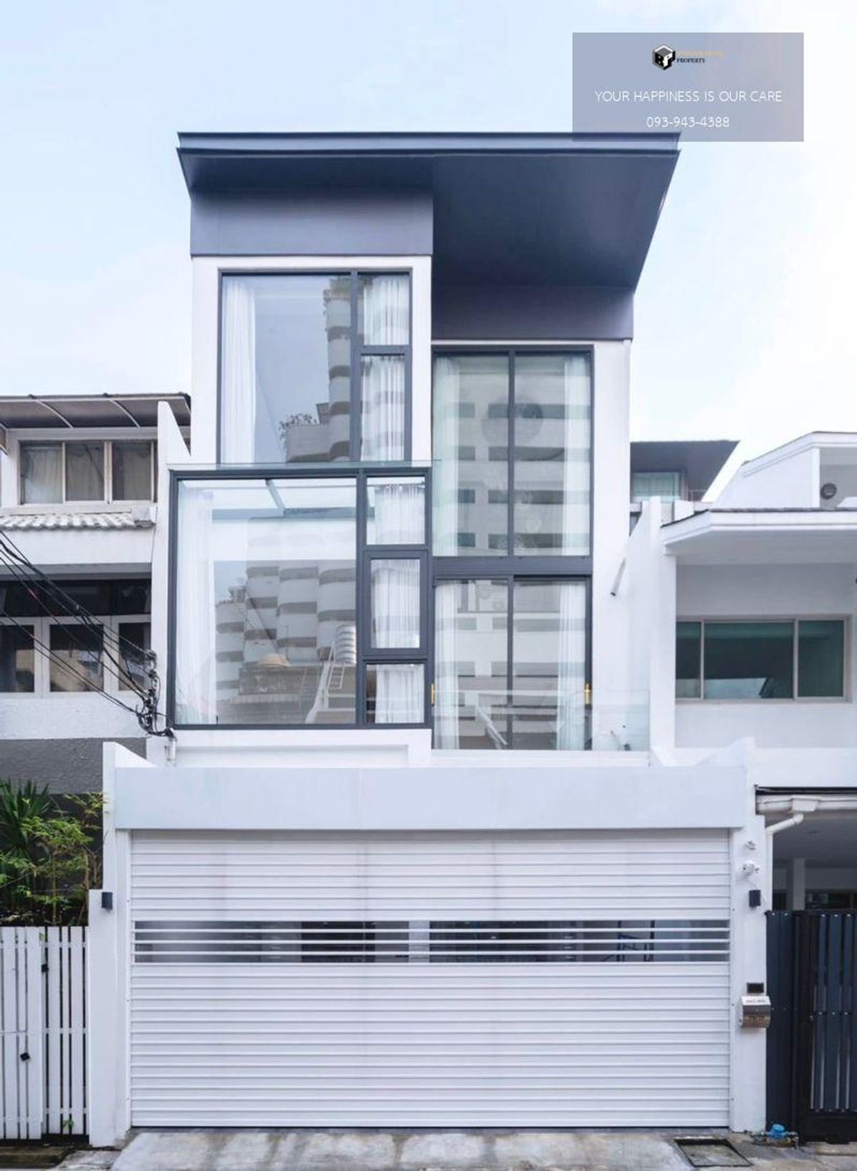 ขายบ้านสุขุมวิท อโศก ทองหล่อ : Townhome 3 ชั้น ซอยสุขุมวิท 15 ทำเลดี เพียง 1 นาทีถึง โรงเรียนนานาชาติ NIST และ 5 นาที ถึง BTS อโศก #2025093012125