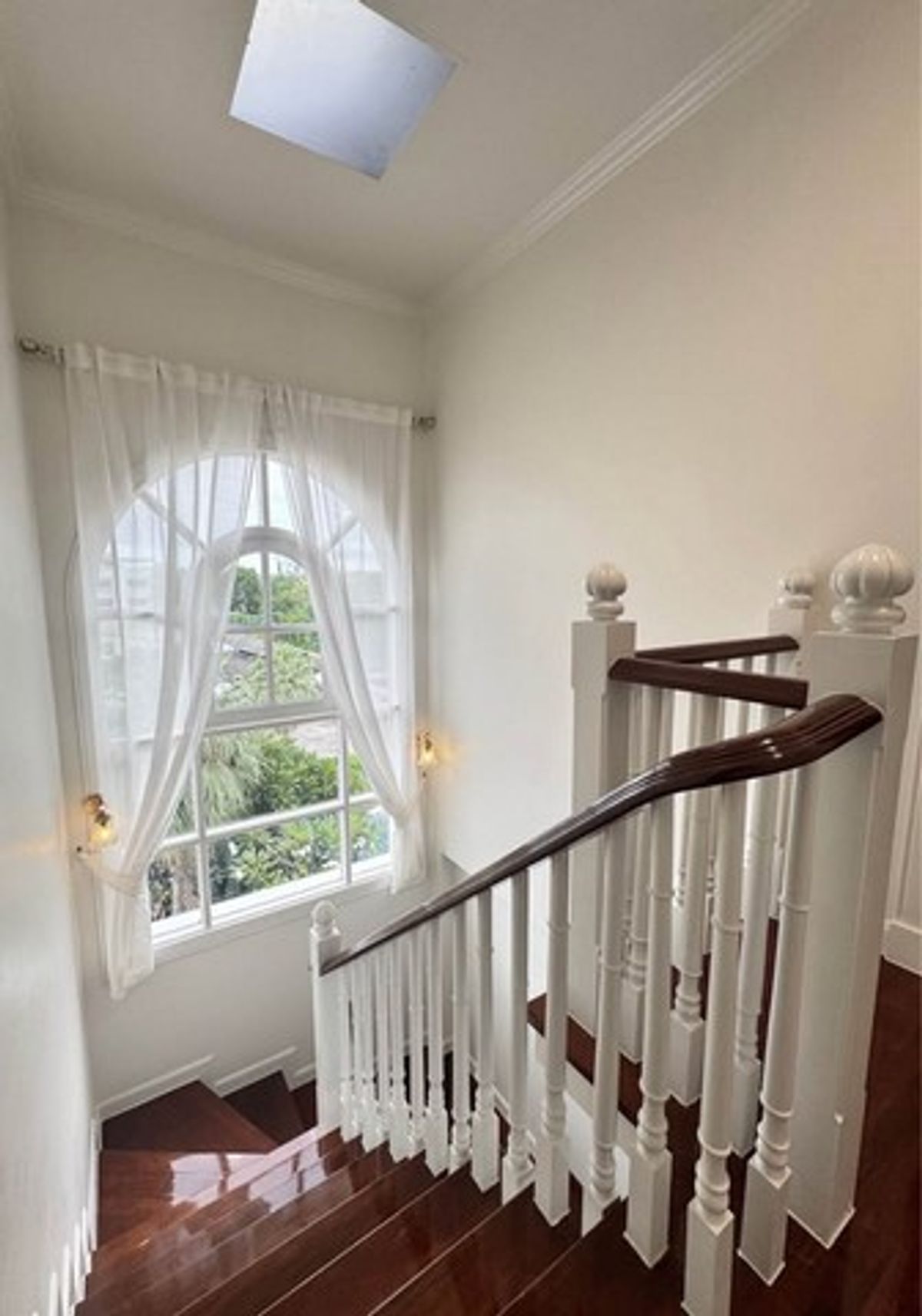 ให้เช่าทาวน์โฮมรามคำแหง หัวหมาก : HR2910ให้เช่าทาวน์โฮม 3.5 ชั้น หลังมุม โครงการซิตี้พลัส สุขุมวิท 50 มีเฟอร์บางส่วน ใกล้ทางด่วนเดินทางสะดวก