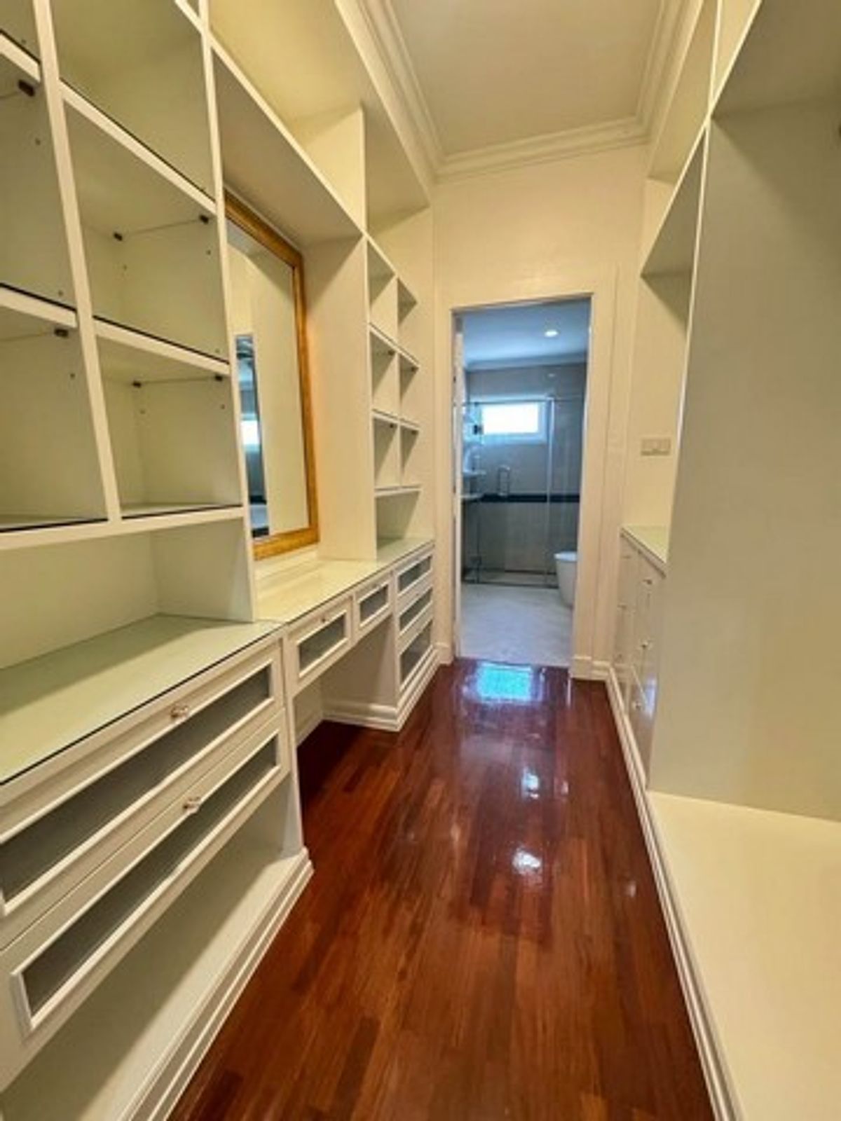 ให้เช่าทาวน์โฮมรามคำแหง หัวหมาก : HR2910ให้เช่าทาวน์โฮม 3.5 ชั้น หลังมุม โครงการซิตี้พลัส สุขุมวิท 50 มีเฟอร์บางส่วน ใกล้ทางด่วนเดินทางสะดวก