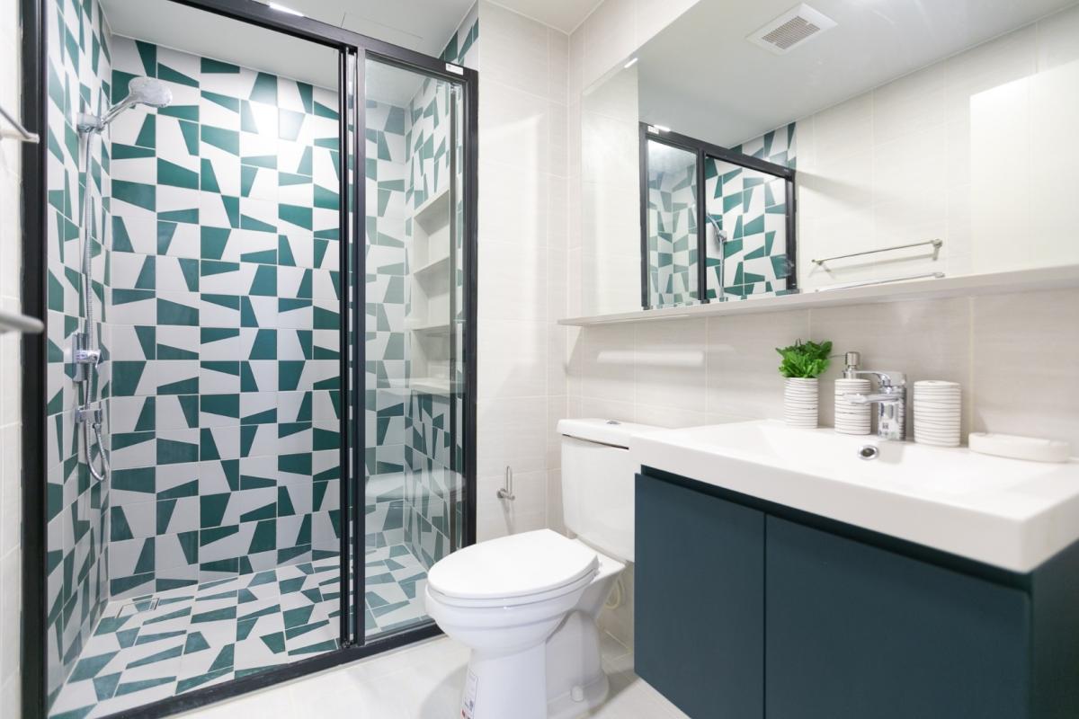 ขายคอนโดอ่อนนุช อุดมสุข : 🔥ขายด่วน +🔥เดอะเบสสุขุมวิท 50 ใกล้ BTS อ่อนนุช และ ทางด่วน เฟอร์นิเจอร์ครบ พร้อมเข้าอยู่