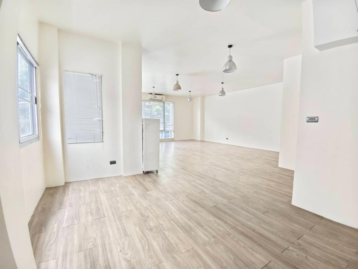 ขายสำนักงานพระราม 9 เพชรบุรีตัดใหม่ RCA : 🔥ขายด่วน +🔥บี สแควร์ พระราม 9-เหม่งจ๋าย ใกล้โรงเรียนนานาชาติเดอะรีเจ้นท์