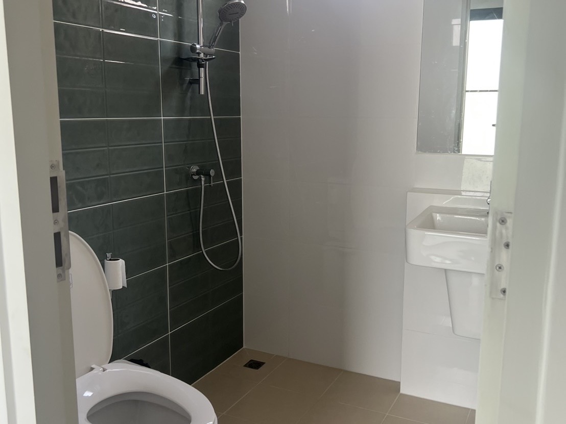 ขายบ้านลาดกระบัง สุวรรณภูมิ : 🔥ขายด่วน +🔥สราญสิริ รามคำแหง ใกล้รถไฟฟ้าสายสีส้ม เฟอร์นิเจอร์ครบ พร้อมเข้าอยู่