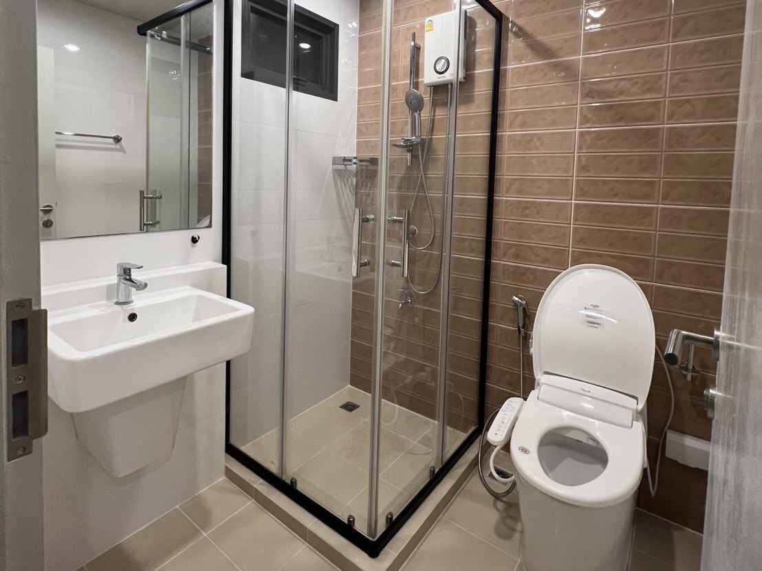 ขายบ้านลาดกระบัง สุวรรณภูมิ : 🔥ขายด่วน +🔥สราญสิริ รามคำแหง ใกล้รถไฟฟ้าสายสีส้ม เฟอร์นิเจอร์ครบ พร้อมเข้าอยู่