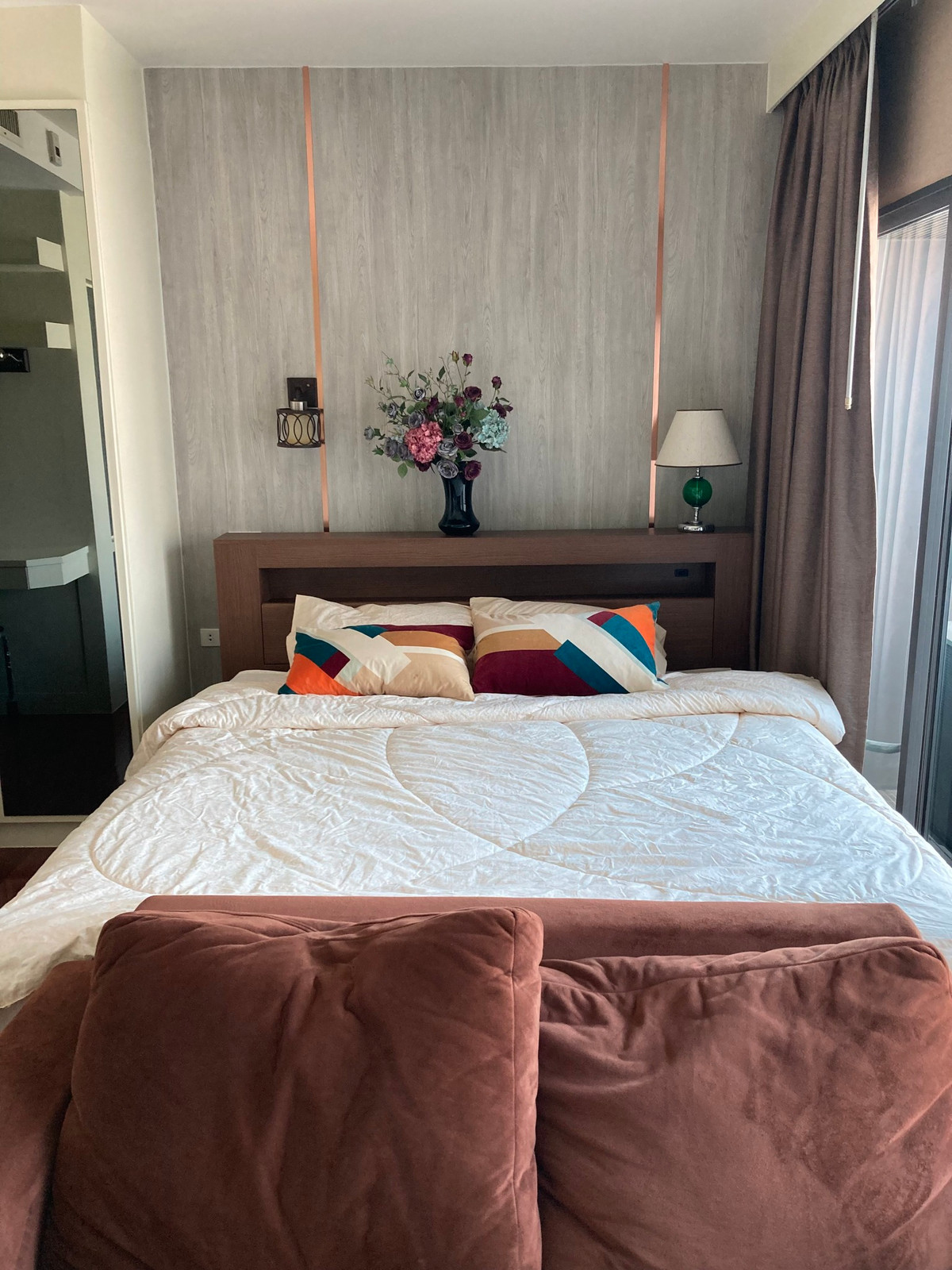 For RentCondoSukhumvit, Asoke, Thonglor : 💎 GT16235 | Condo Noble Remix, convenient travel, next to the BTS Skytrain, has a shuttle, beautiful room, fully furnished, ready to move in!